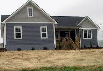 2nd image of 4 Conger Dr