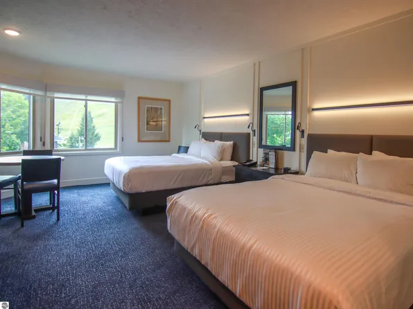 274 Crystal Mountain Dr Unit 12400-274, Thompsonville, MI 49683