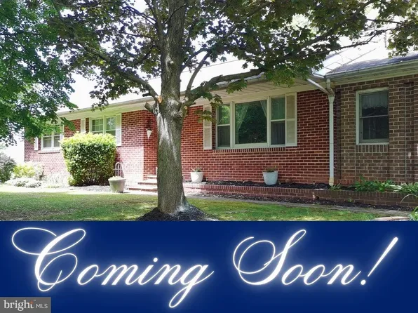 2226 Harney Rd, Littlestown, PA 17340