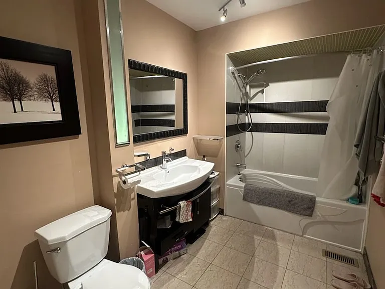 6 Harrington Cres — Photo 11