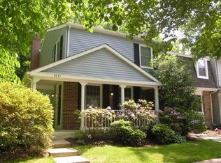 8651 Bent Arrow Ct, Springfield, VA 22153