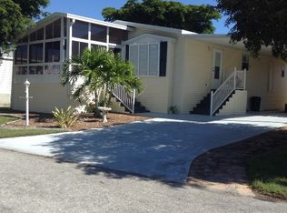 33 Freeman Ave, Punta Gorda, FL 33950