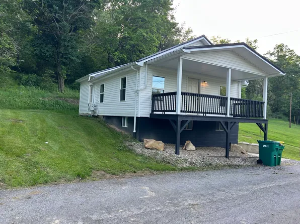 206 Zenith Rd, Butler, PA 16001
