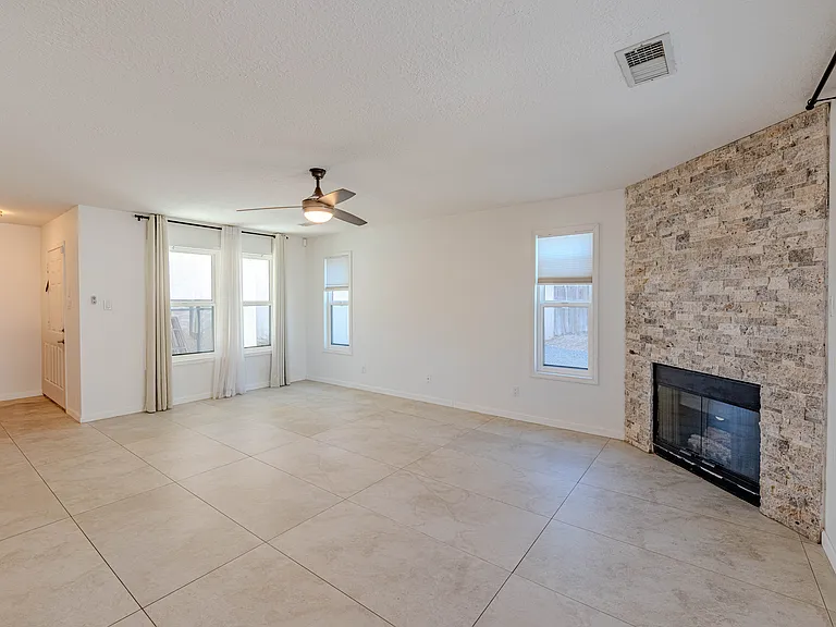 4929 Black Dr NW — Photo 14