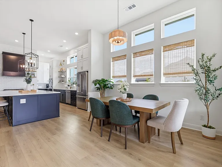 501 Horizon Way — Photo 36