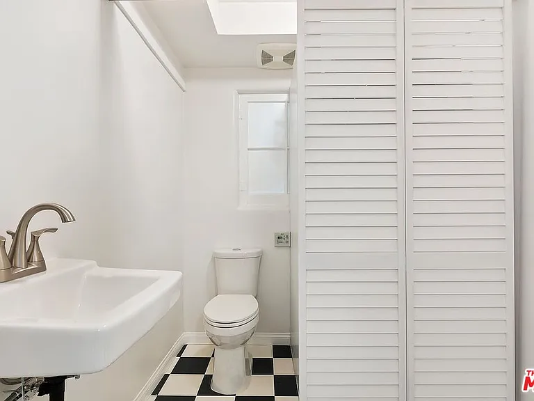 3486 Oak Glen Dr — Photo 10