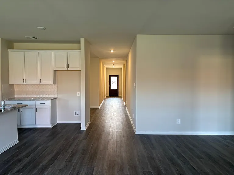 3814 Meredith Dr — Photo 6