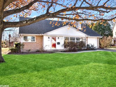 3207 Sprucewood Rd, Wilmette, IL, 60091