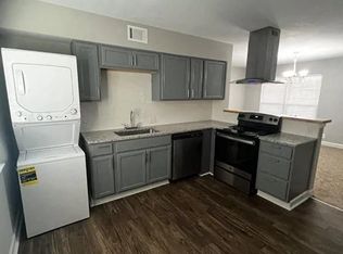 Skylark Point Apartments, Kansas City, KS 66112
