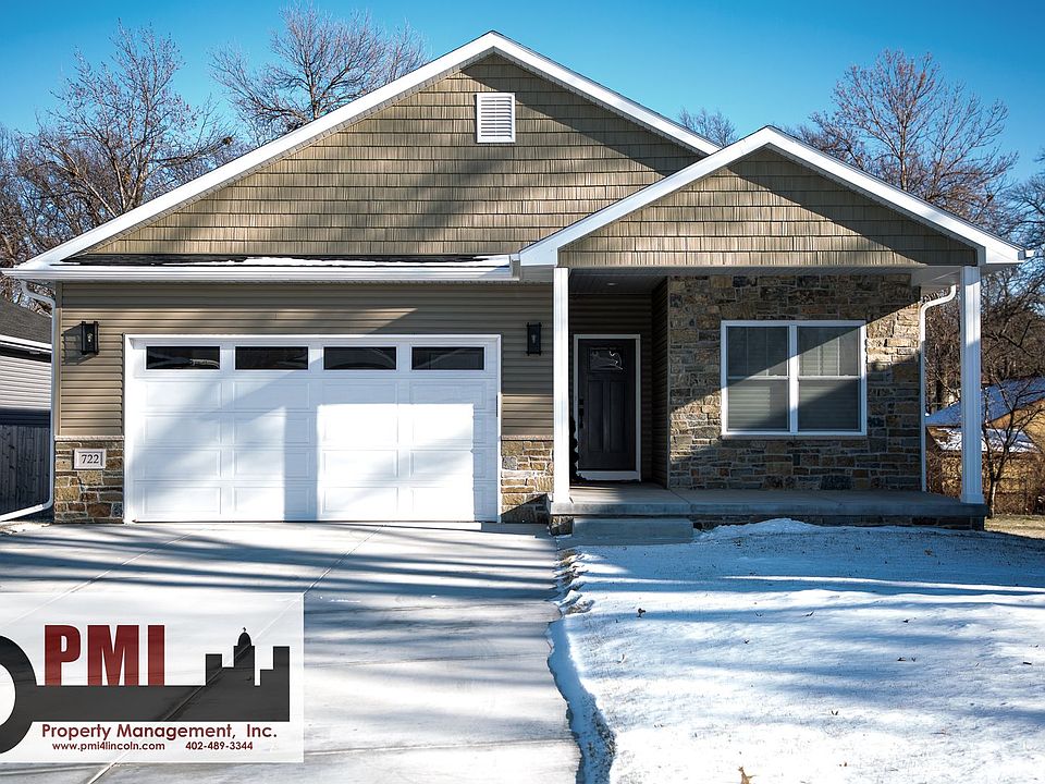 1st image of 722 S 41st Cir