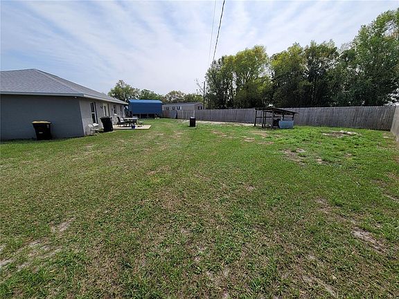 4th image of 425 Stokes Rd