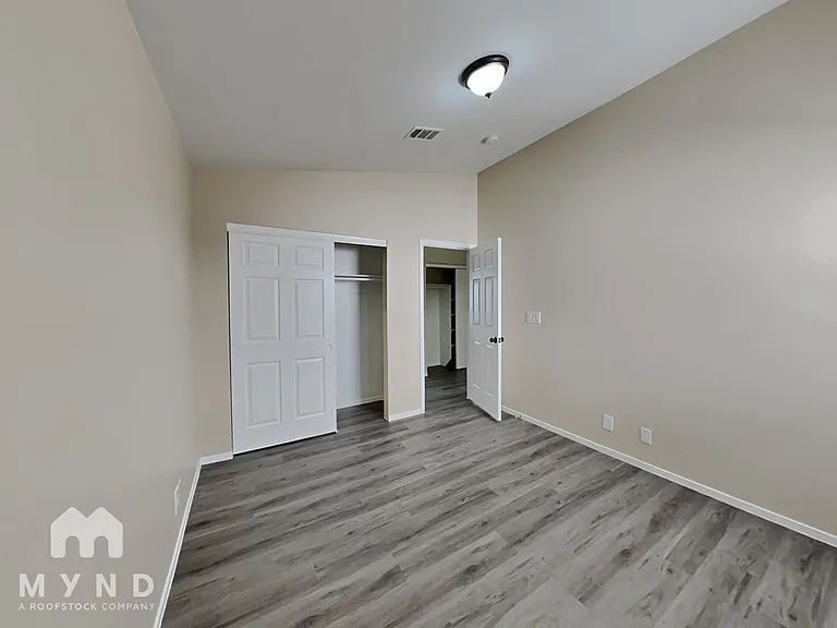 3415 White Stallion Ct — Photo 18