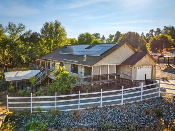 7763 Gabor St, Valley Springs, CA 95252