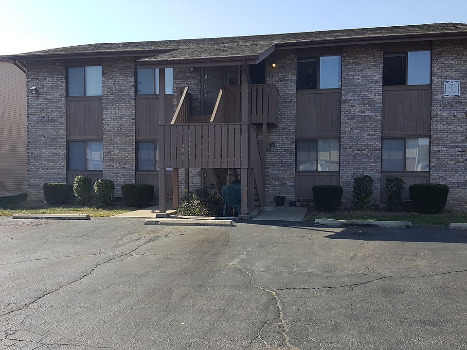 1015 Brookshire Ct.