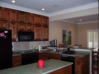 4th image of 120 Windstone Dr
