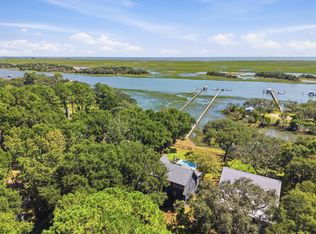 6827 Limehouse Rd, Awendaw, SC 29429