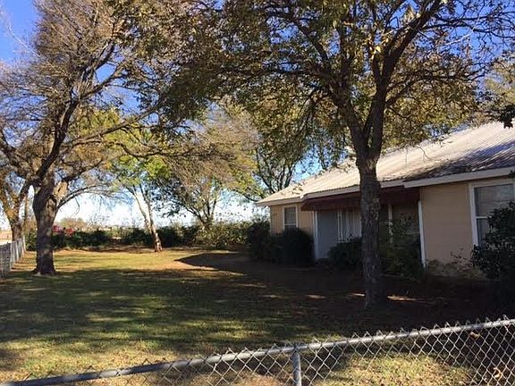 4th image of 6032 County Road 1010
