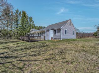 1066 Cottontail Rd, Long Pond, PA 18334