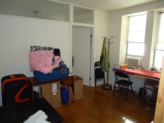 Rented by Village Living Realty | media 28