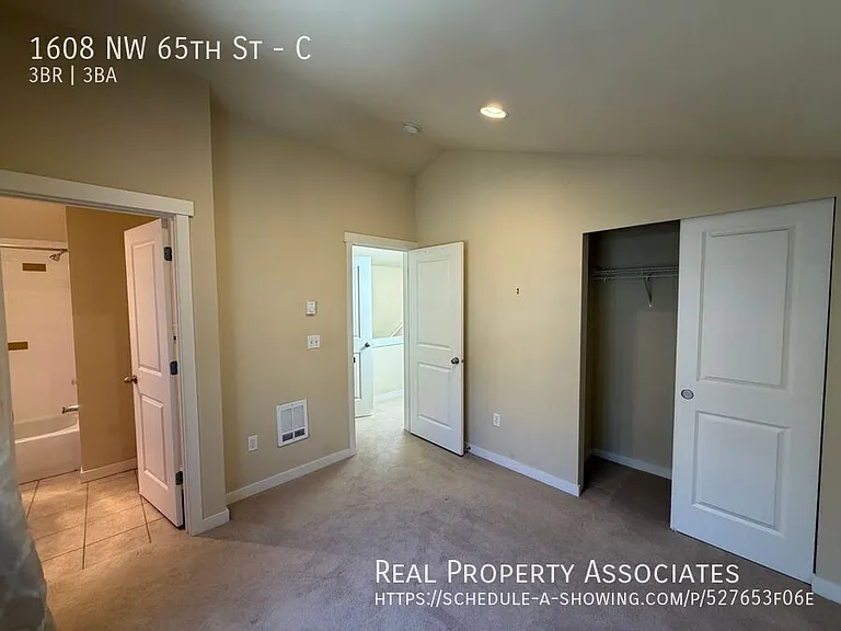 1608 NW 65th St #C — Photo 15