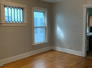 1142 Jenifer St APT 1, Madison, WI 53703