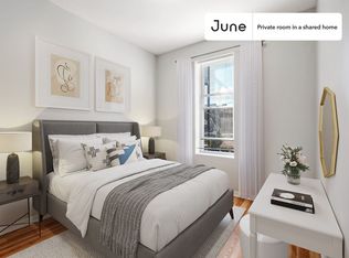 1812 S Throop St #C, Chicago, IL 60608