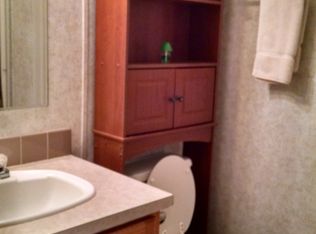 1056 Cromwell Ln, Walterboro, SC 29488