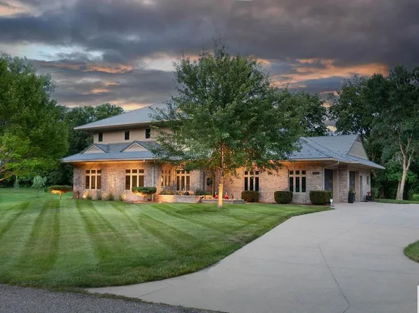 4428 Perry Way, Sioux City, IA 51104