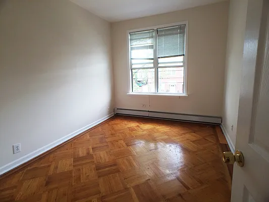 Rented by BuySell Real Estate Inc | media 57