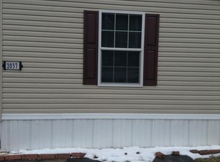 2037 Rustic Trl, Mogadore, OH 44260