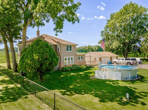 2370 S M 140, Eau Claire, MI 49111