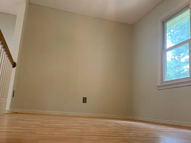 2412 Quaker Landing Rd — Photo 5