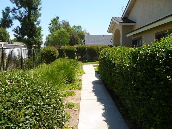 5th image of 8761 Crossway Ct Unit 83