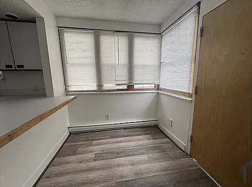 900 Beecher St — Photo 3