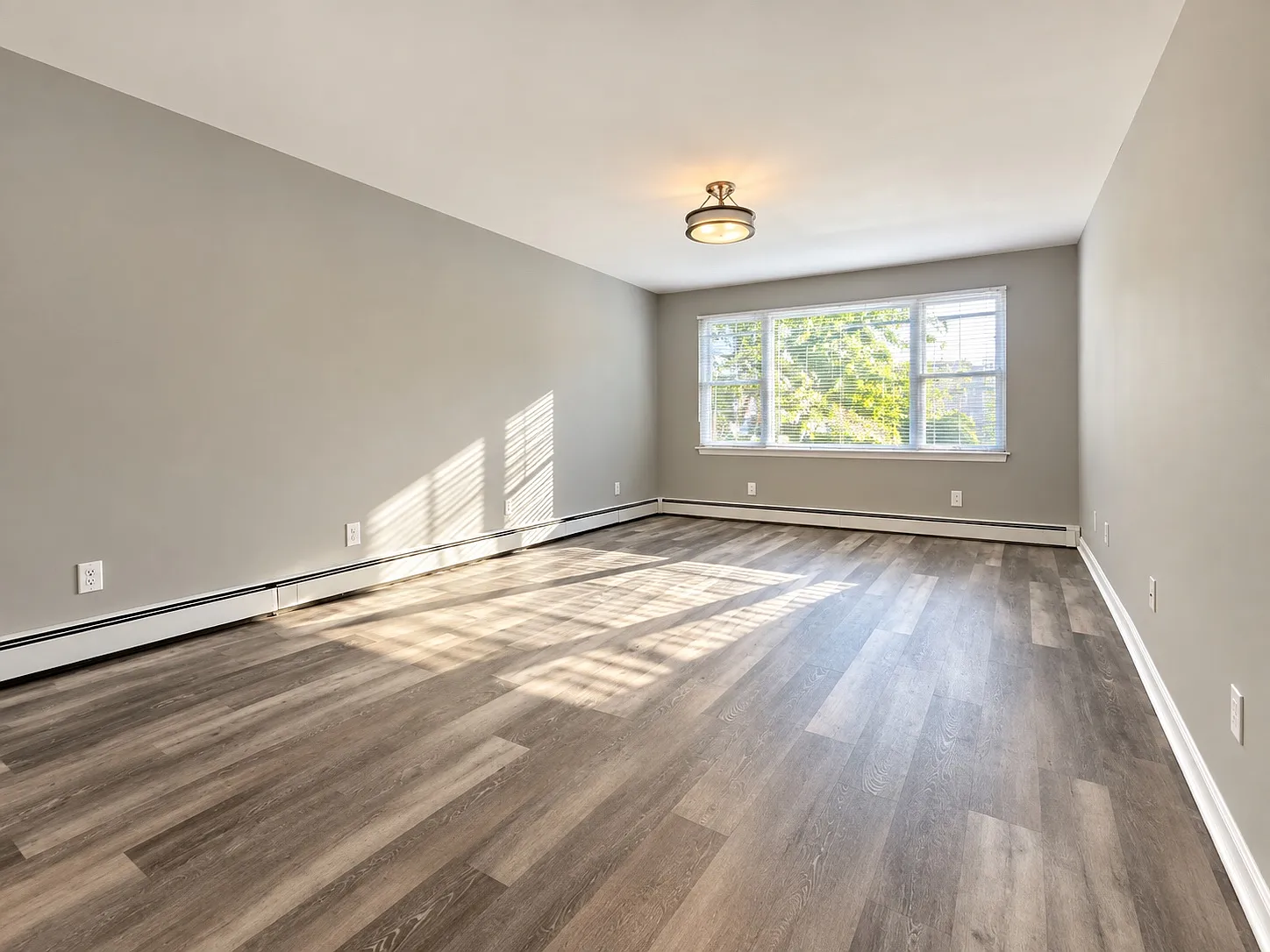 1 bed, $1,800 — Photo 2