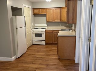 105 1/2 Grand St #2, Michigan Center, MI 49254