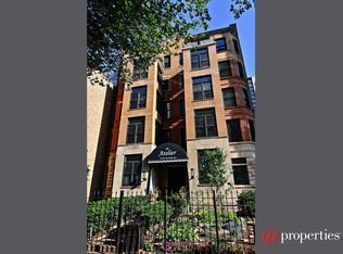 628 W Sheridan Rd APT 2E, Chicago, IL 60613