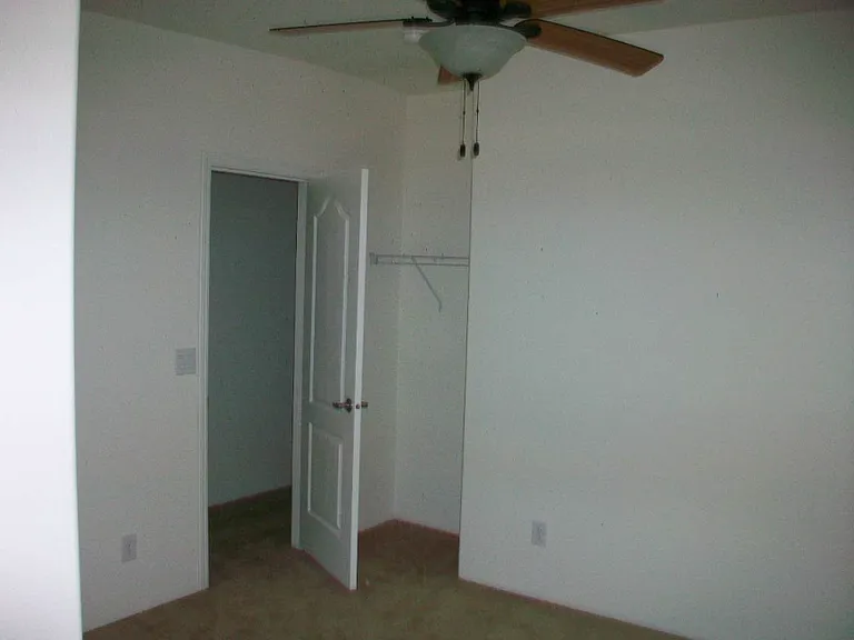 1010 S 8th Ave — Photo 8