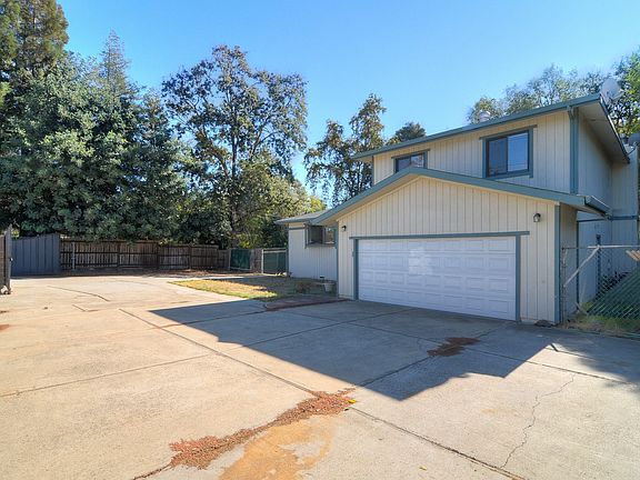 3rd image of 9148 Fair Oaks Blvd
