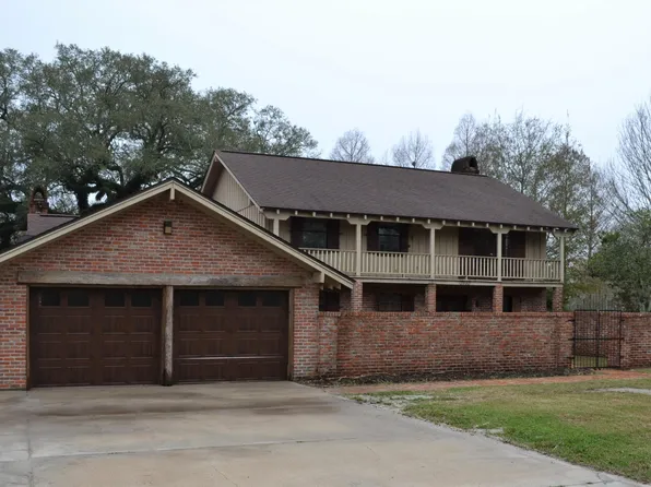 3930 Bayou Blvd, New Iberia, LA 70563