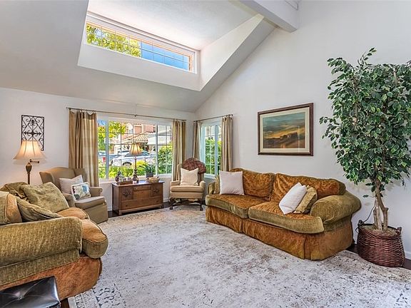 5th image of 24240 Bella Ct