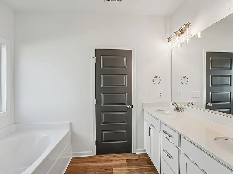 Quinn Residences at Dorchester Place — Photo 200