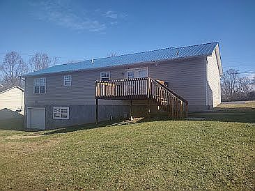 4th image of 235 Fairridge Rd