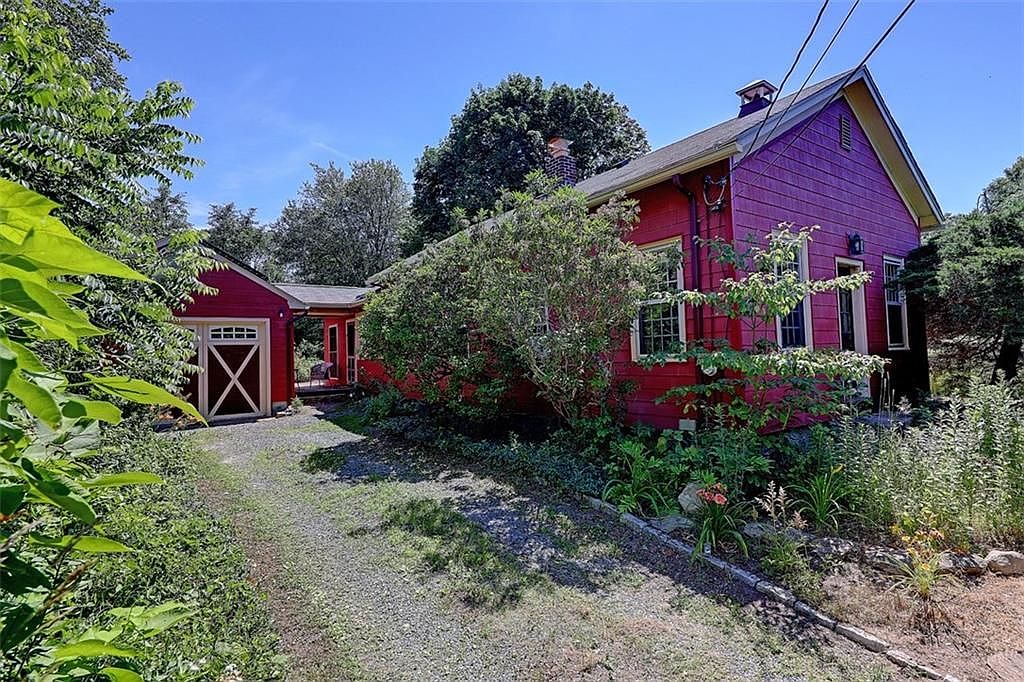 722 Curtis Corner Rd, South Kingstown, RI 02879 Zillow