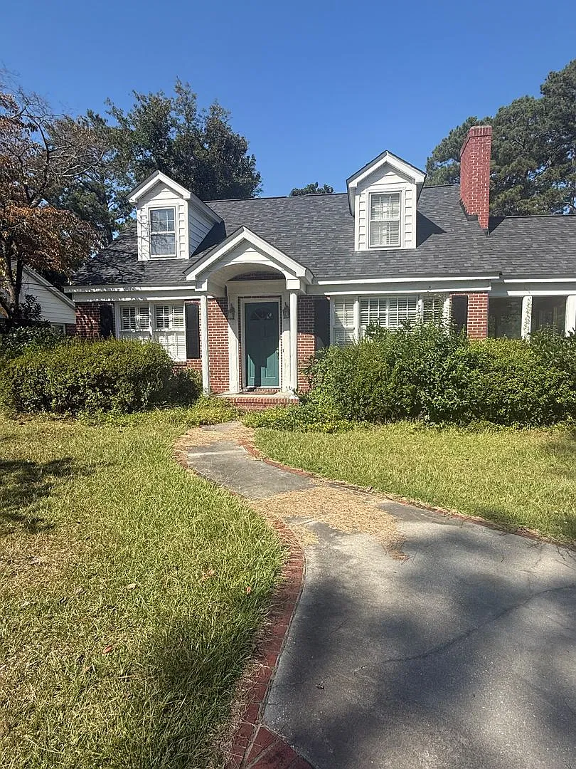 Charming 4 Bedroom Home for Rent 1329 Madison Avenue, Florence, SC — Photo 1