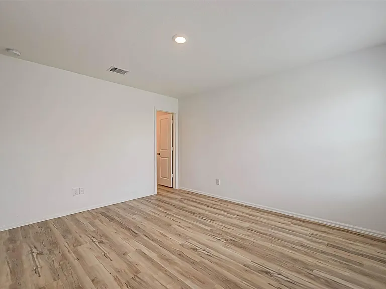 3426 Golden Amber Ct — Photo 14