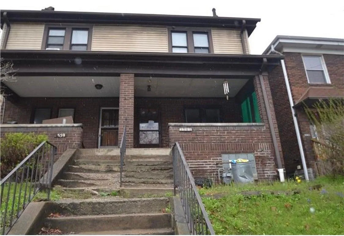 3559 Beechwood Blvd photo 1
