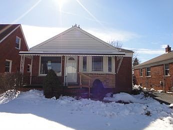 1st image of 15237 Warwick Ave