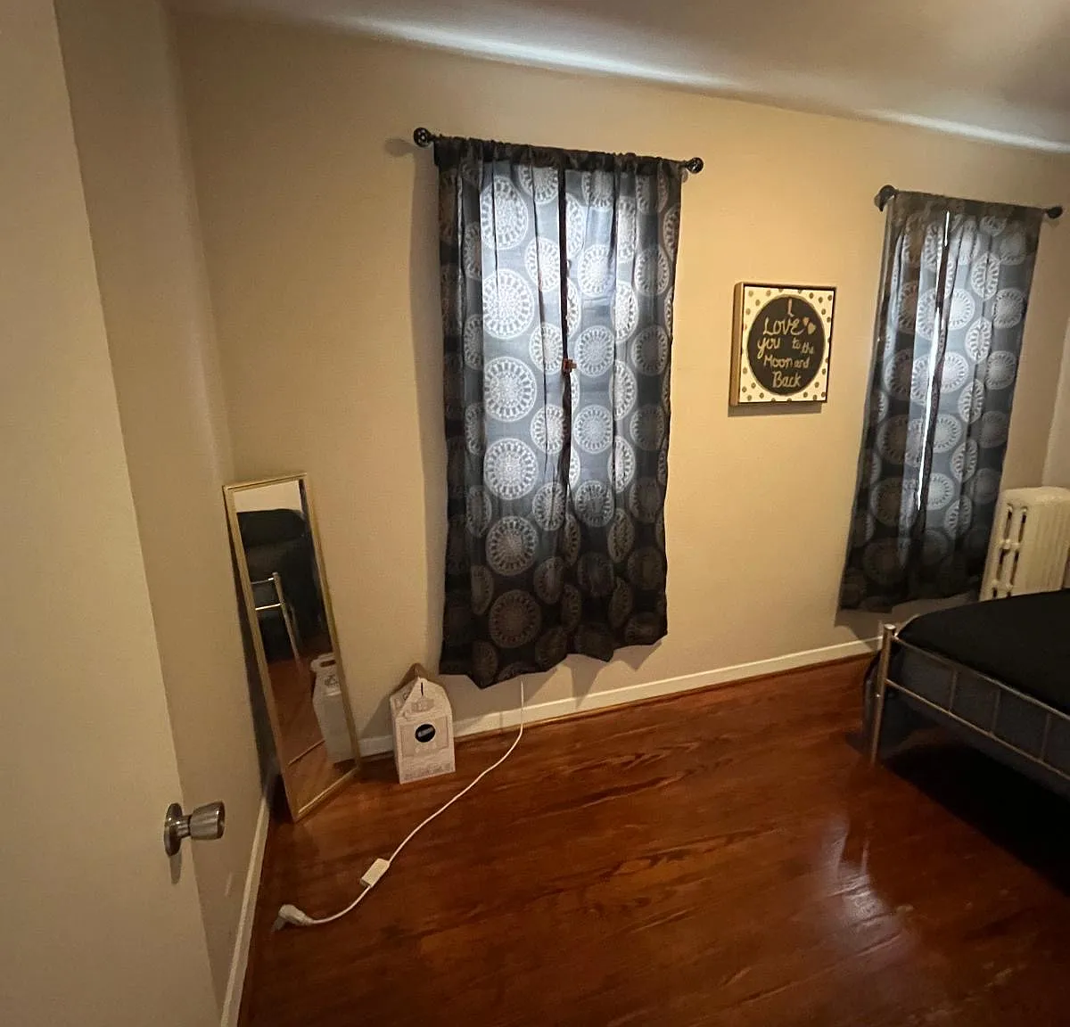 3 bed, 1200 sqft, $2,600 — Photo 3