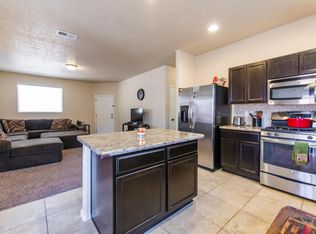 6731 Kayser Mill Rd NW, Albuquerque, NM 87114